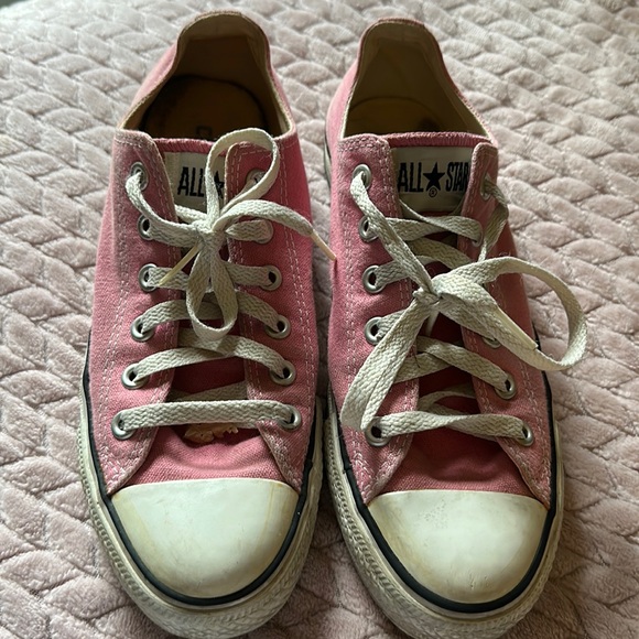 Converse unisex me s 6 women’s 8 All Stars pink cute hood condition sone wear - Picture 1 of 11